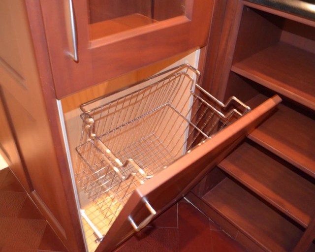 Closets transitional