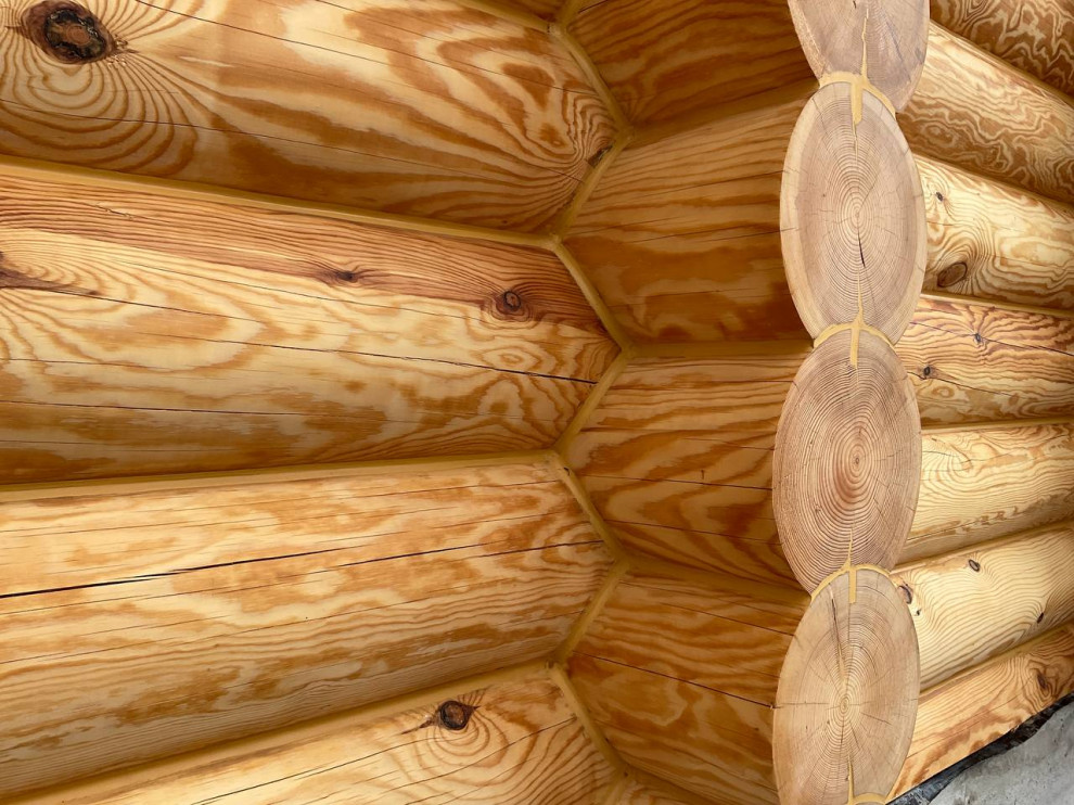 Шлифовка сруба, утепление, покраска масловоском, теплый шов