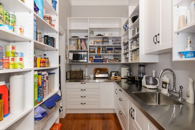 Pantries/Sculleries traditional-kitchen