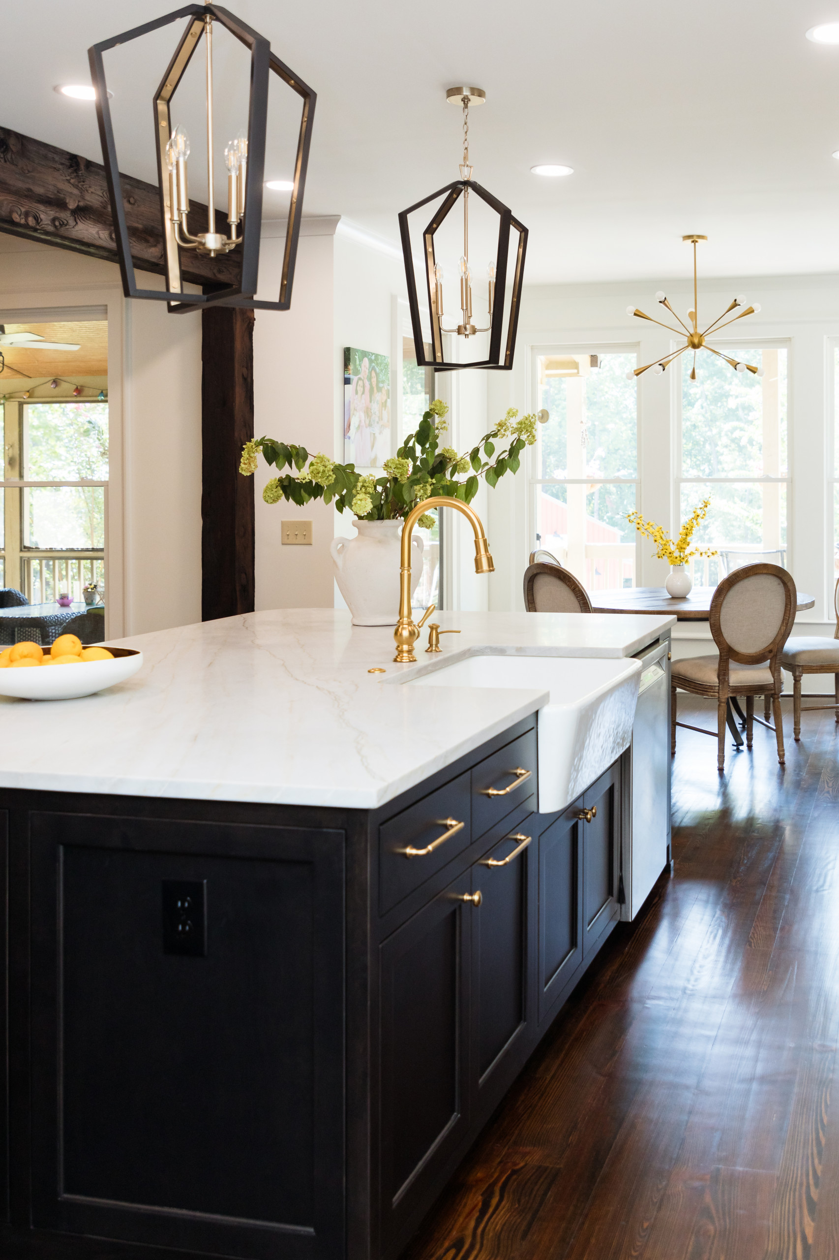 KENNESAW Modern Farmhouse