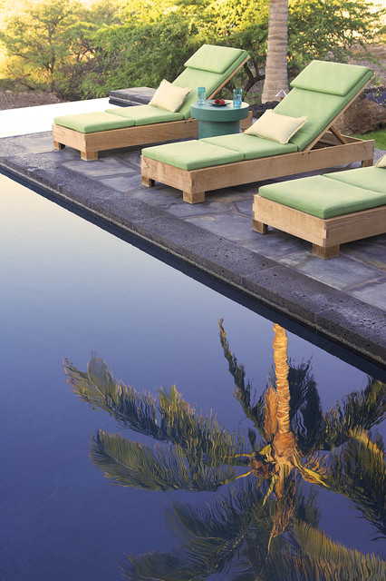 Hawaii tropical-swimming-pool-and-hot-tub