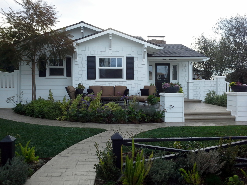 Black and white house Contemporary Landscape Orange County by