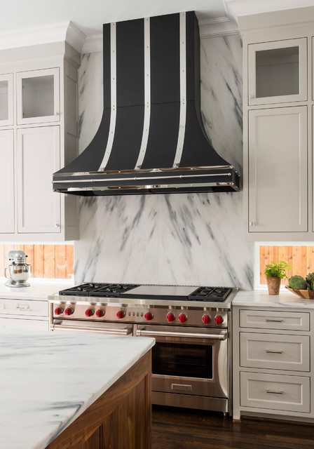 New Transitional Home - Fairfax klassisch-modern-kueche