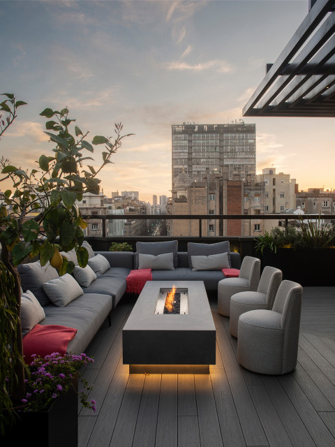 &Aacute;tico en Barcelona (Gr&agrave;cia) modern-terrace