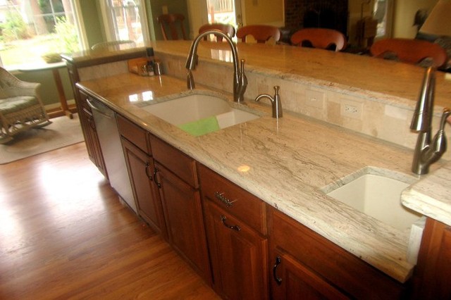 Maple Cherry Cabinets Ambrosia White Granite Tile Backsplash