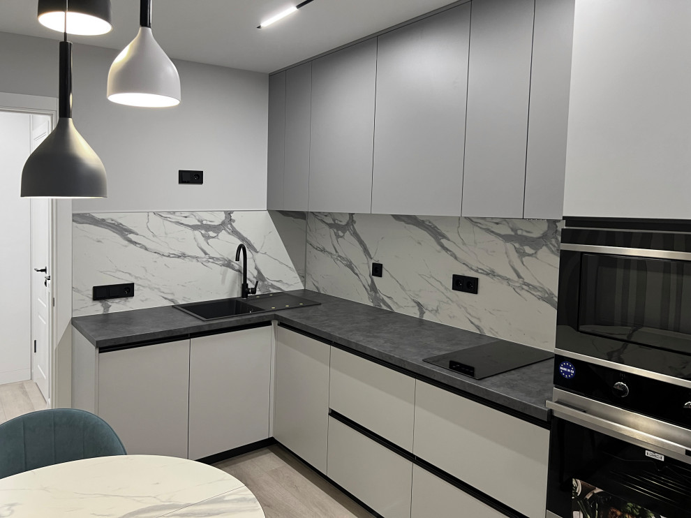 Минимализм в холодных тонах,