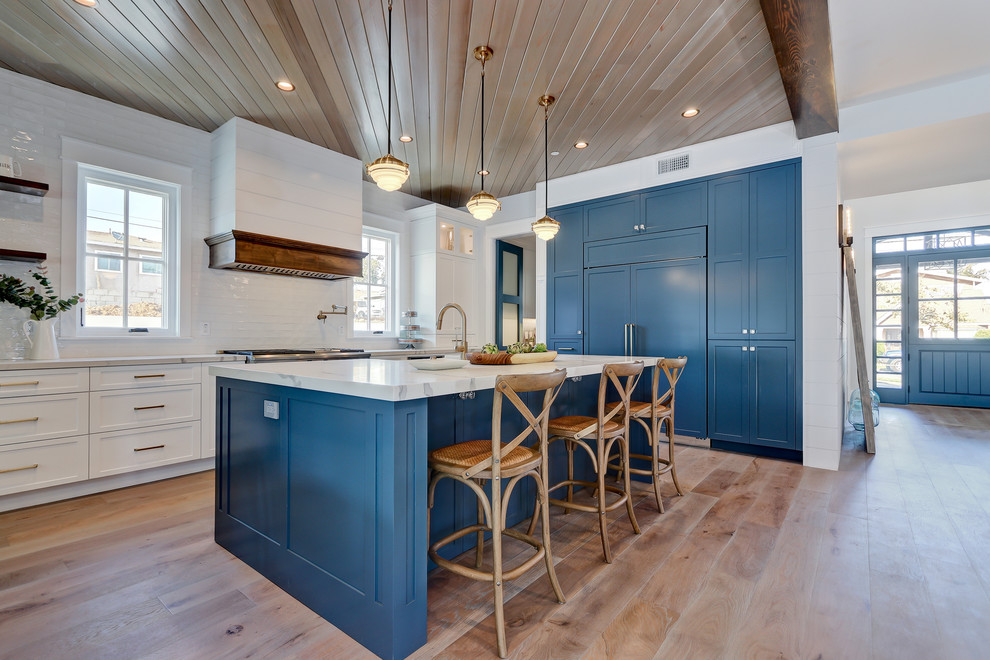 Inspiration for a coastal kitchen remodel in Los Angeles