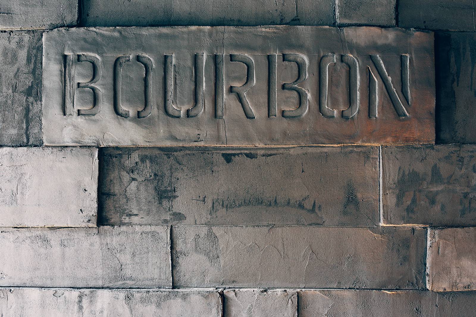 Реализация дизайн проекта бара Bourbon