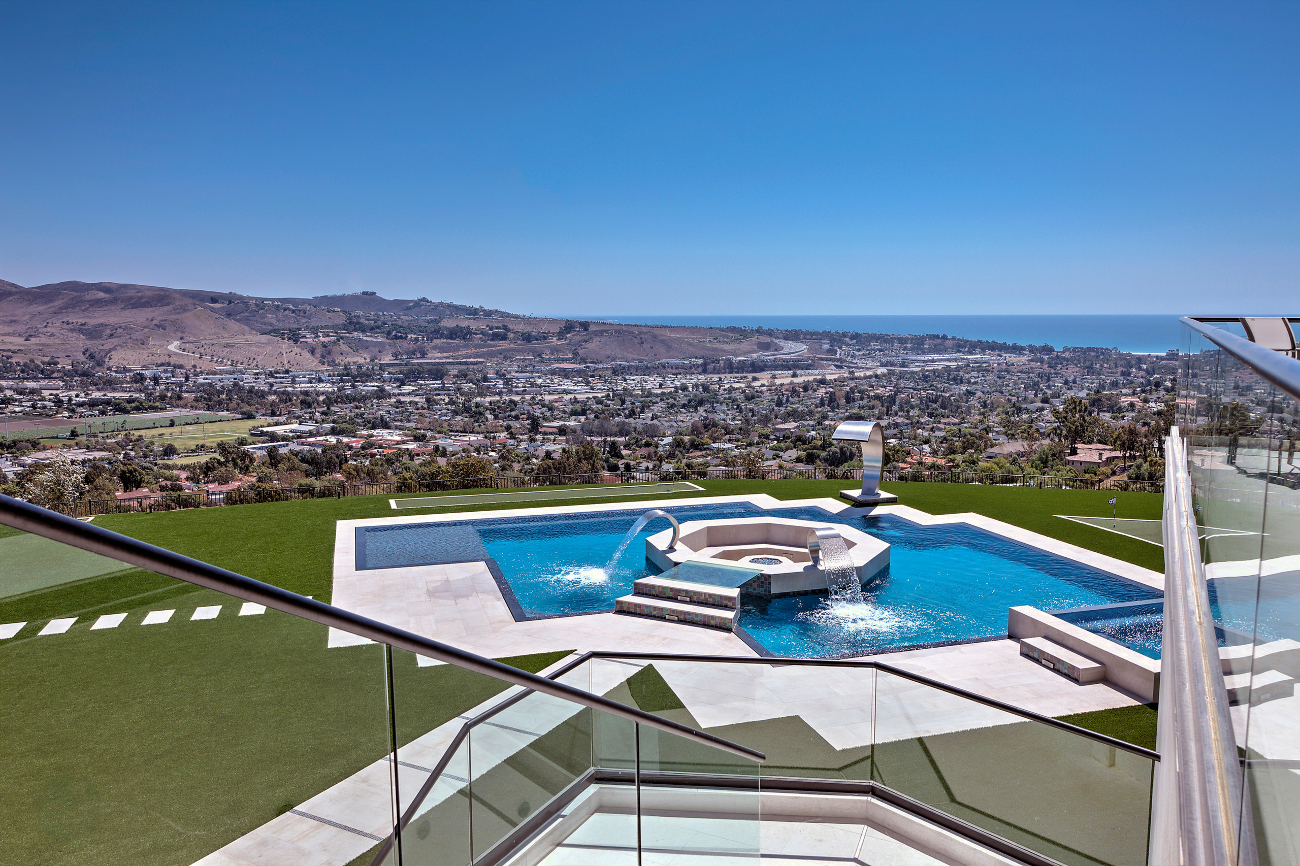 青いおしゃれな階段 (タイルの蹴込み板) の画像 75選 - 2025 年 12月