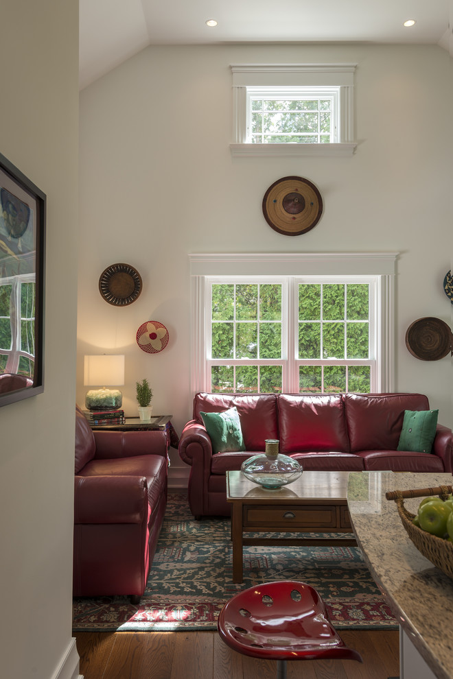 Elegant living room photo in New York