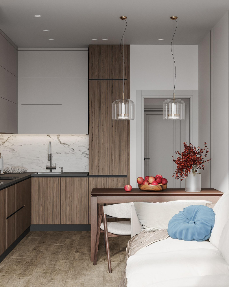 Life Варшавское