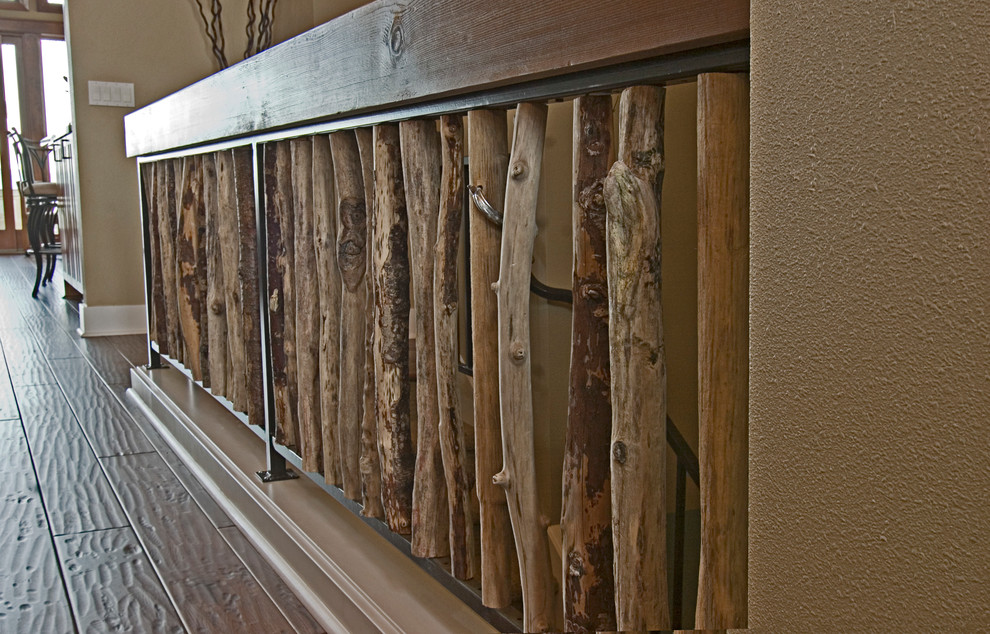 Example of a mountain style staircase design in Seattle