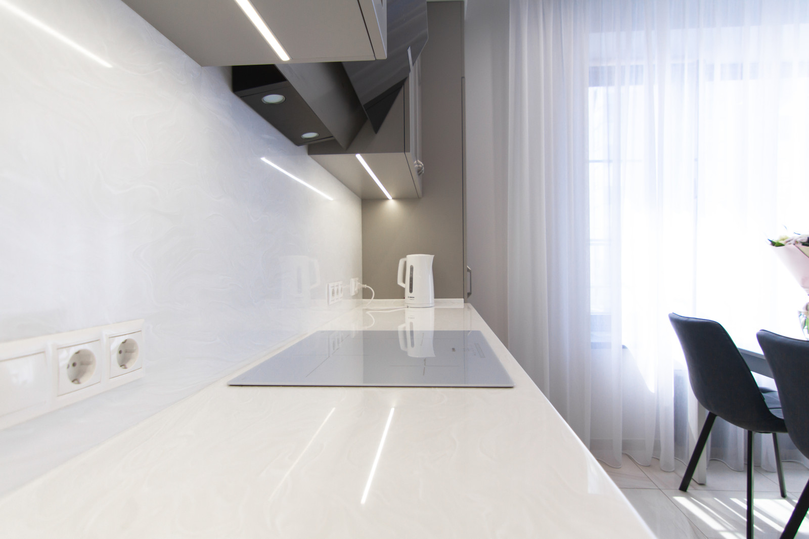 Неоклассика в нежно-кофейном цвете