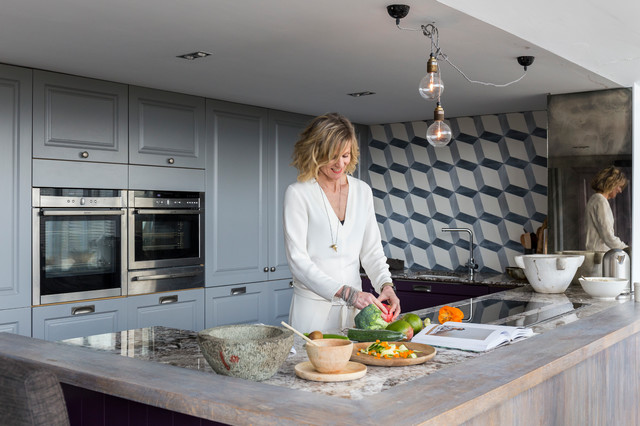 Houzz Tour Linda Barker s Converted Country Cottage in Yorkshire