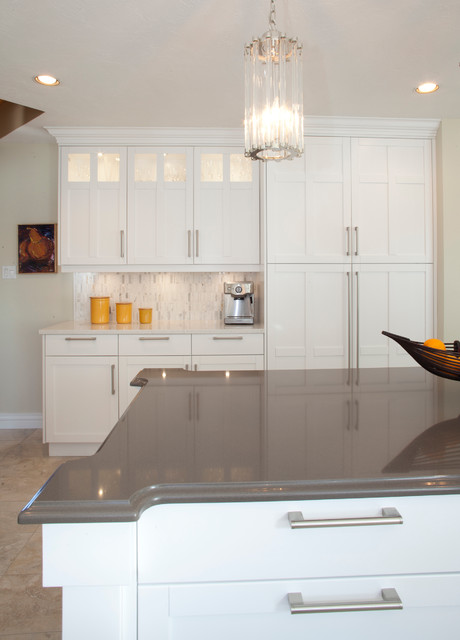 Classic transitional-kitchen