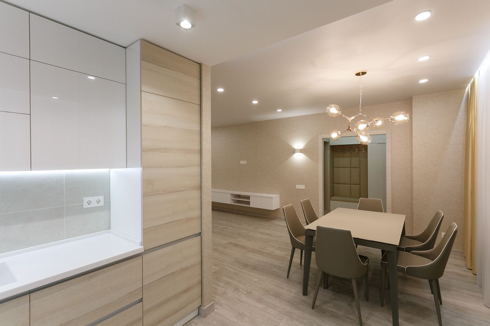 ЖК "Белые ночи", 3-ком, 100 м2. Капитальный ремонт