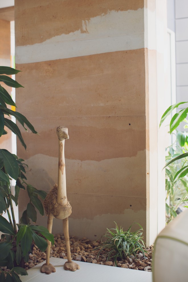 Inspiration for a contemporary living room in Sunshine Coast.