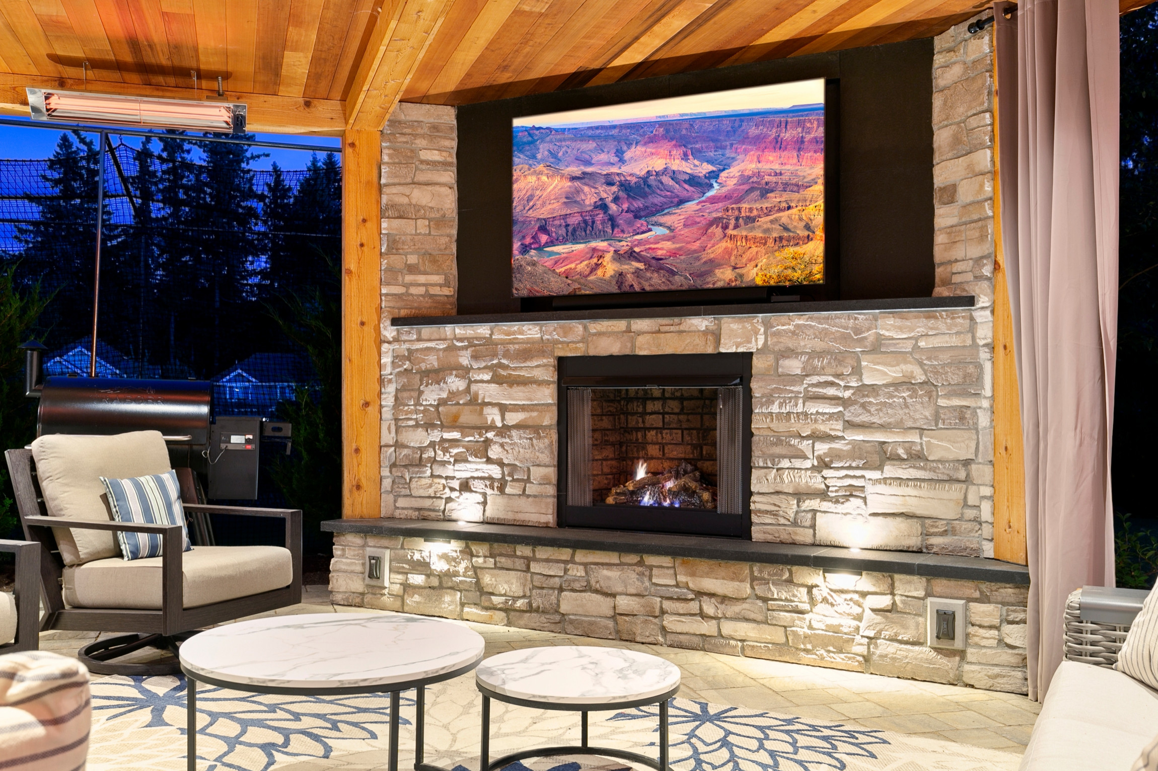 2-level entertaining in Sammamish