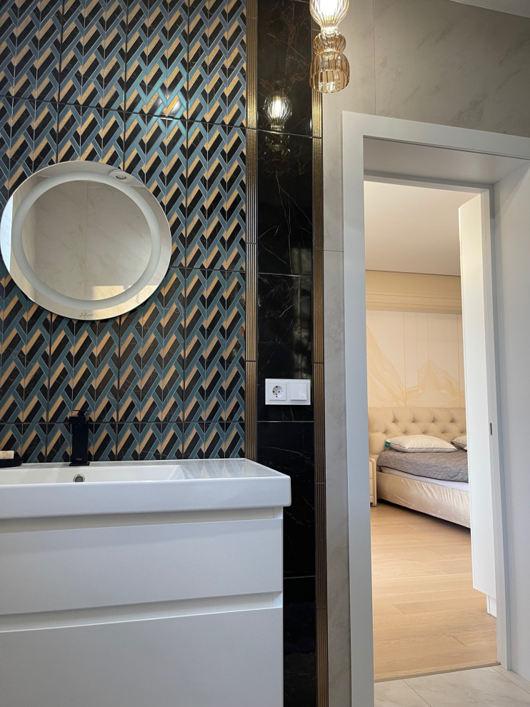 Санузлы в жилом доме на побережье, г, Геленджик