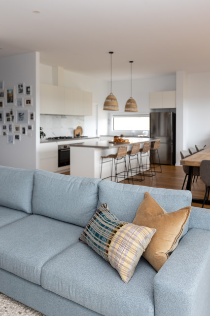 MBA Diamond Creek contemporary-living-room