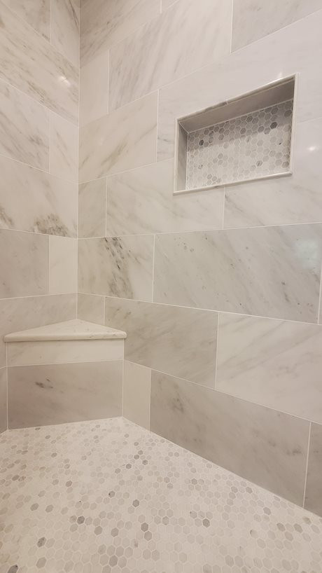 Bathroom - transitional bathroom idea