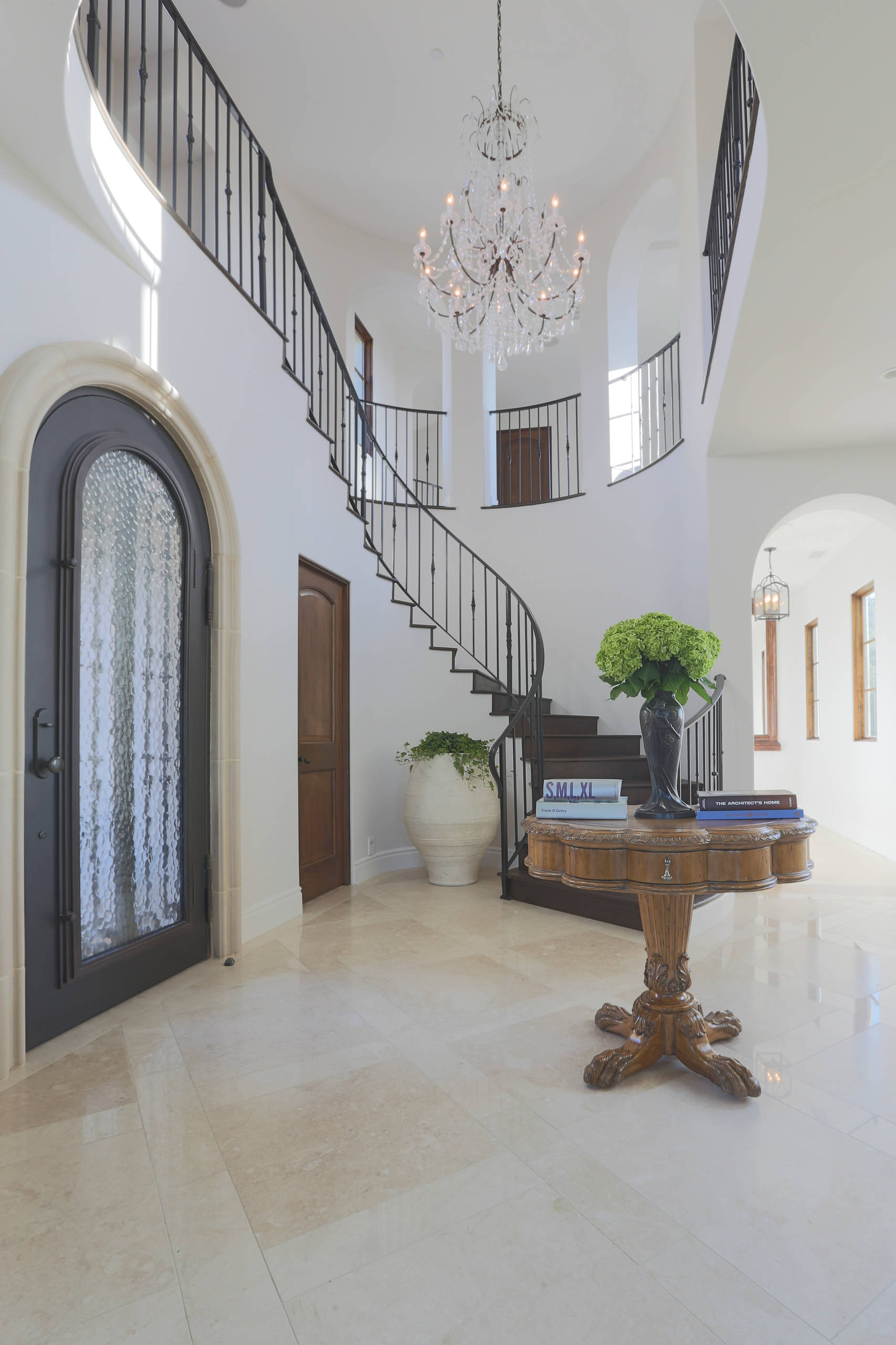 The Washington State Capitol Campus - Thomas Alix Johnston, image size:1706x2560