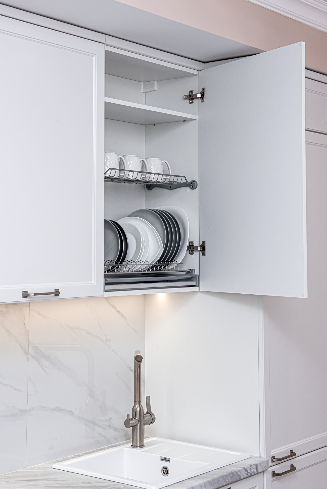 Строгая неоклассика