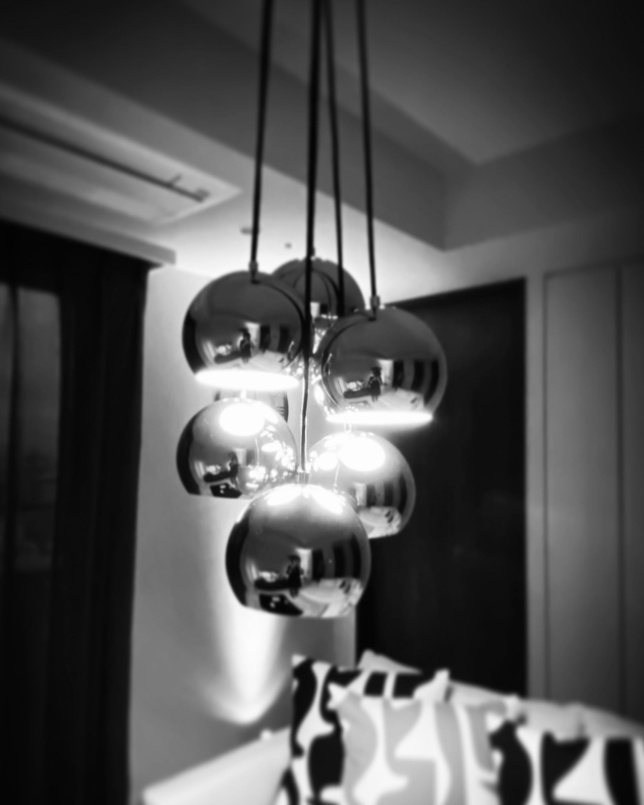 オブジェのような照明器具