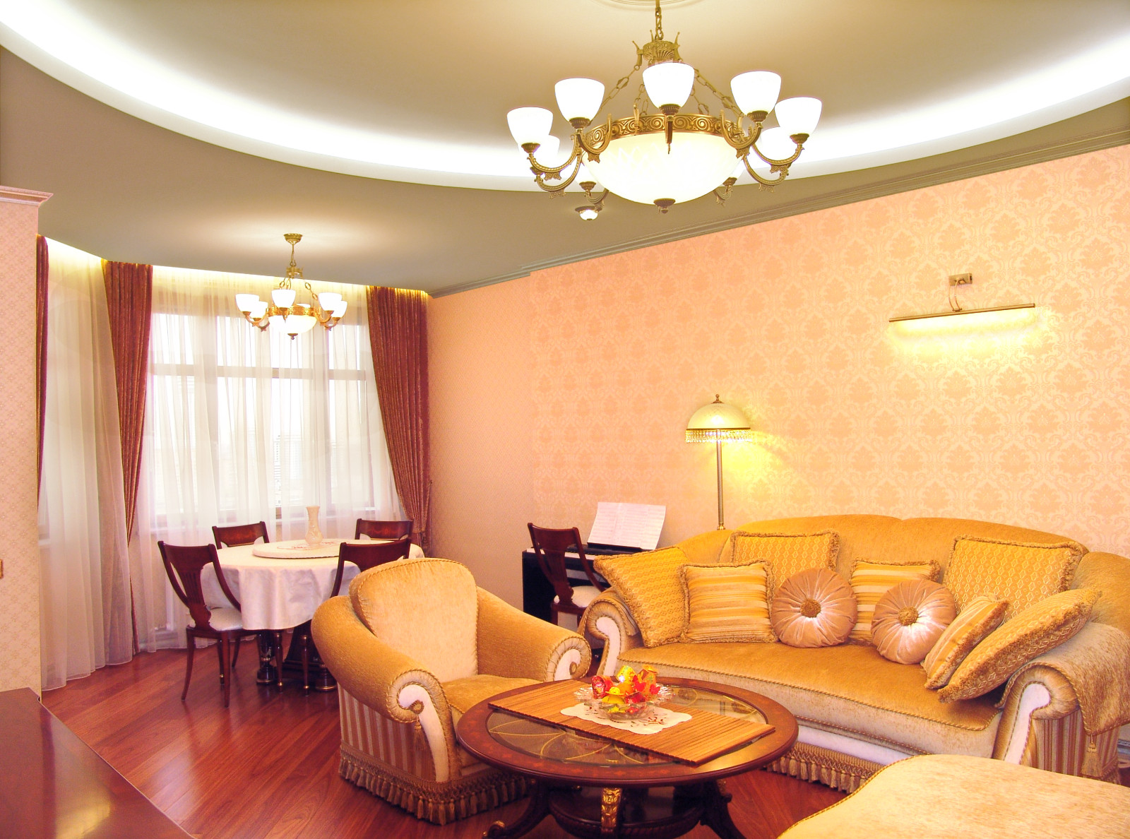 3 комнатная квартира на Ломоносовском проспектетп