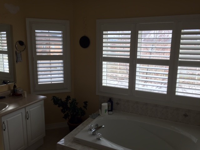 En-suite 4 pcs bathroom renovation May 2017 (Before & After)