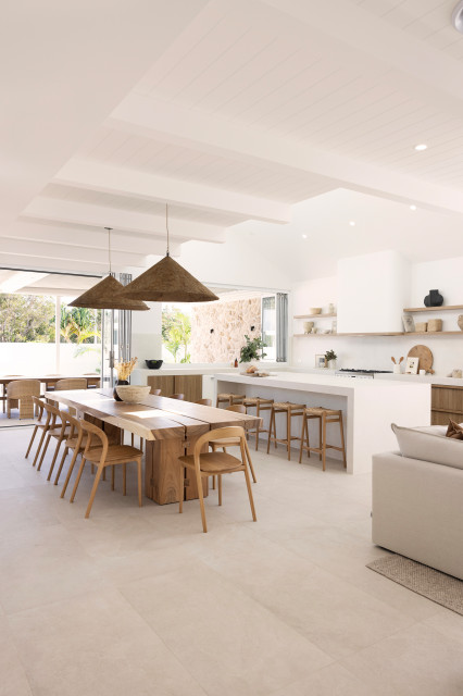 solace coastal-dining-room