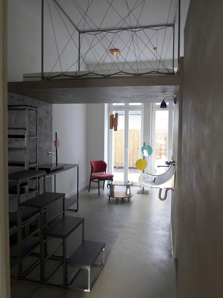 INTERNO52