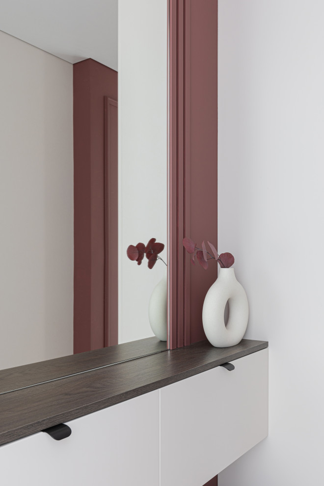 Тумба в цвет стен бежевый