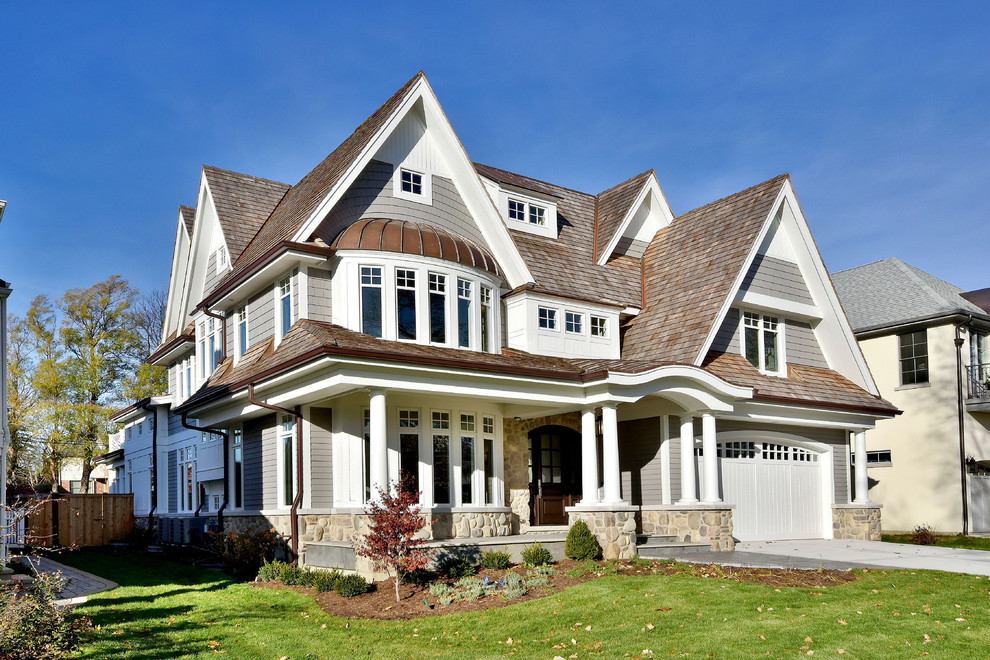 Transitional exterior home photo in Chicago