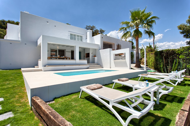 Villa Jazmines 13B coastal-exterior