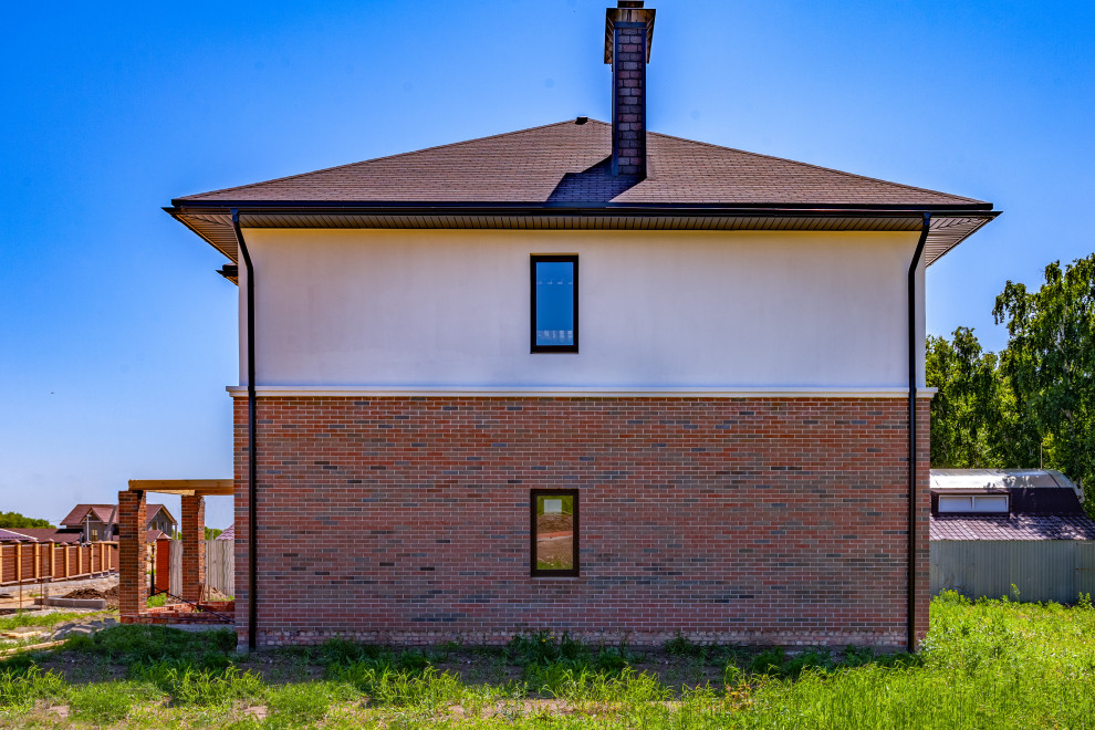 Фасады домов в поселке " Дубровка"