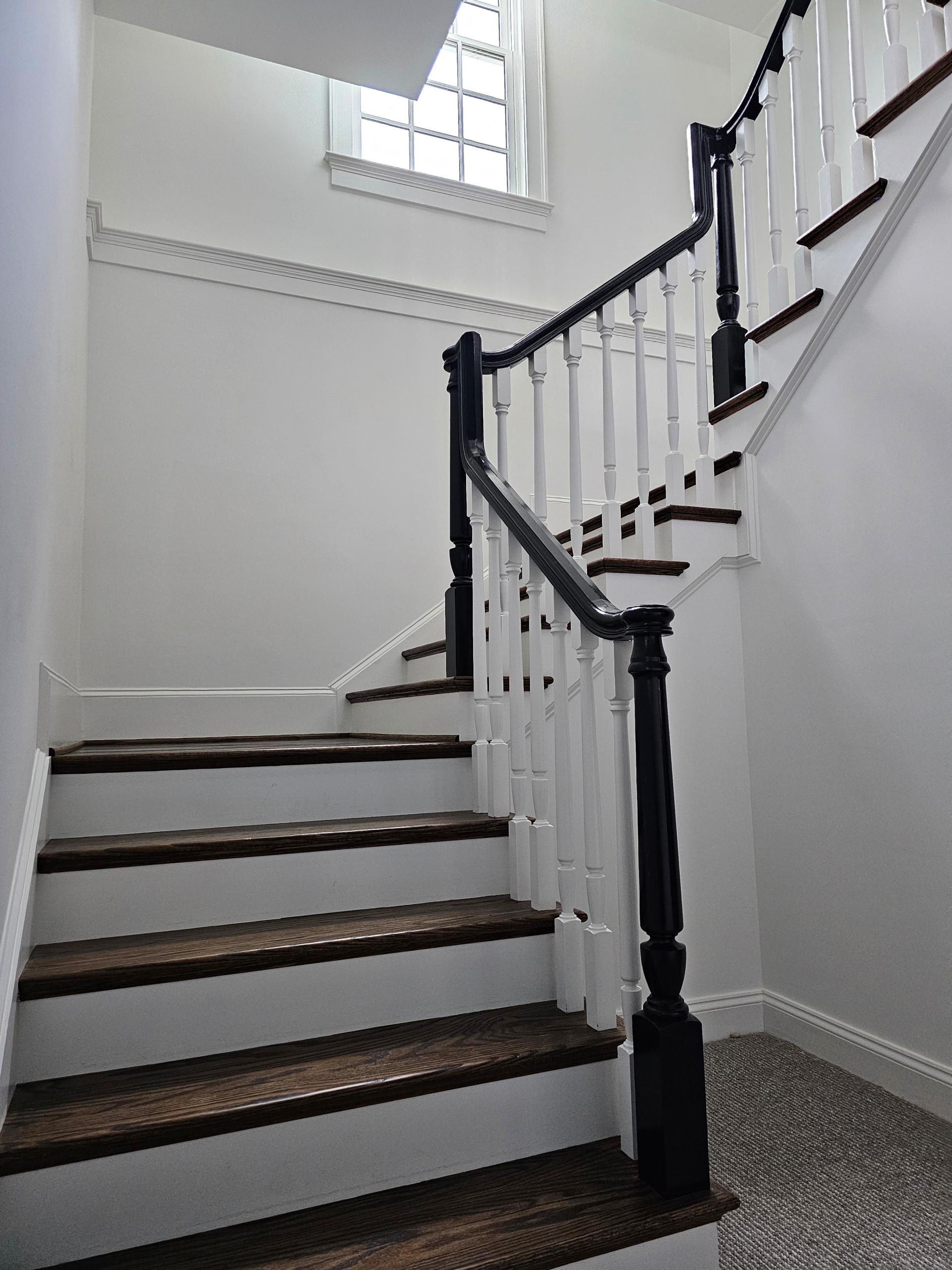 121_Elegant Floating Staircase, Chevy Chase, MD 20815