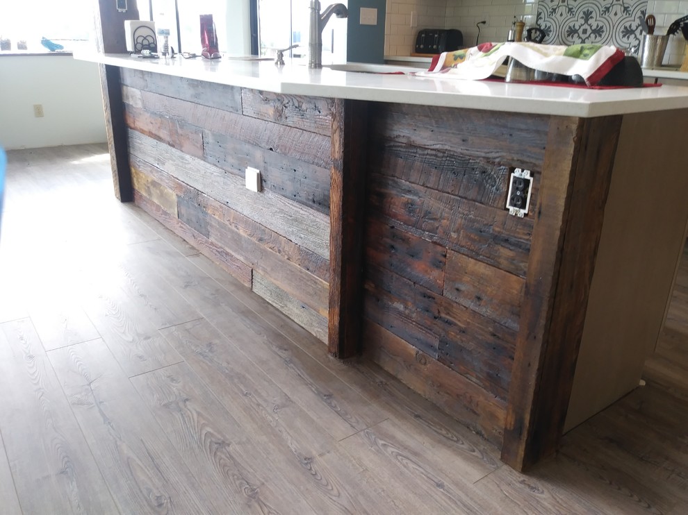 Home design - rustic home design idea in Seattle