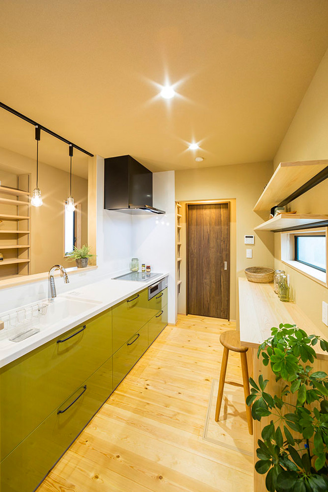 Country single-wall kitchen in Tokyo Suburbs.