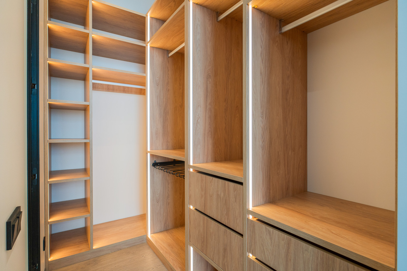 Умная квартира для компании MOIO