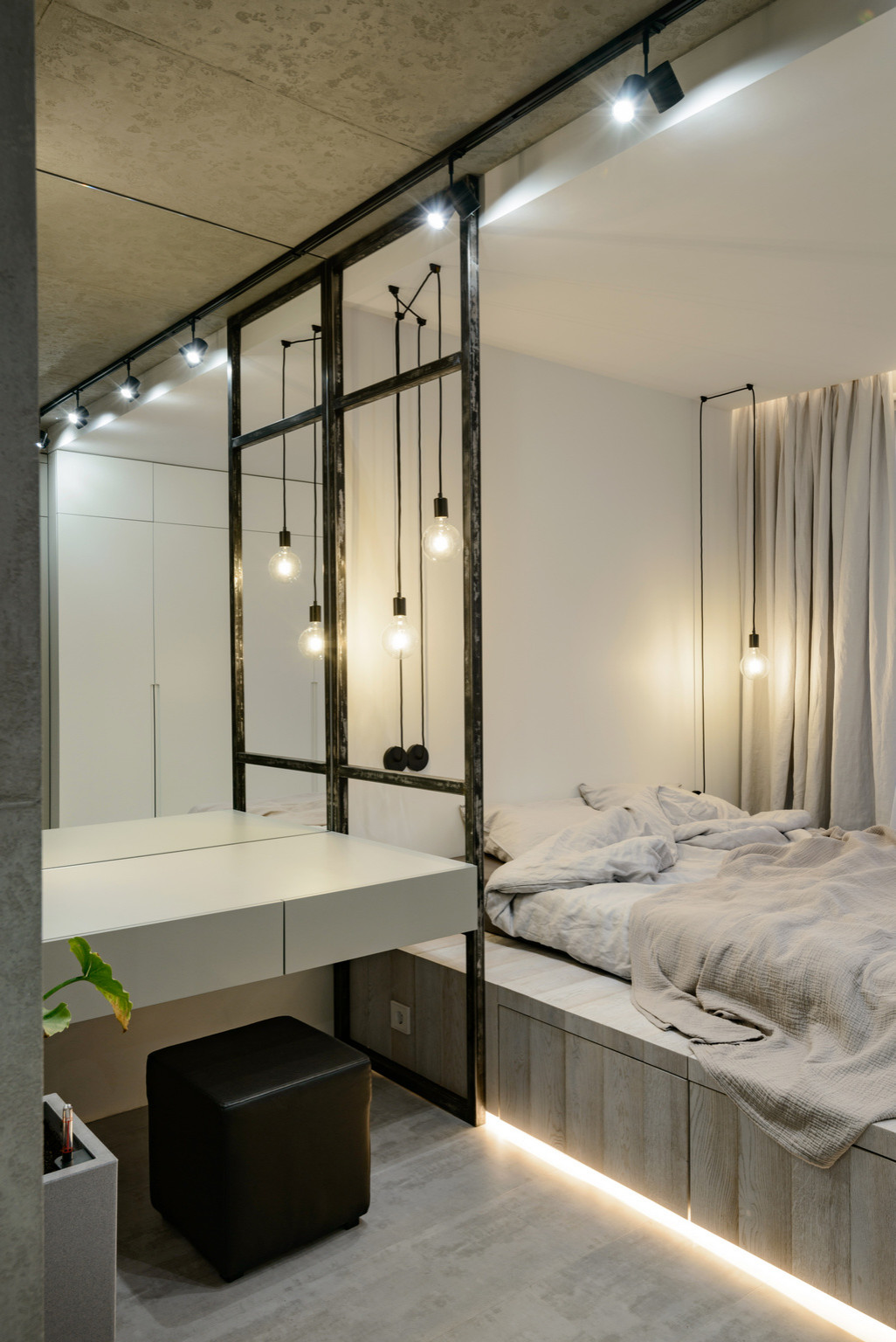 Минимум по максимуму