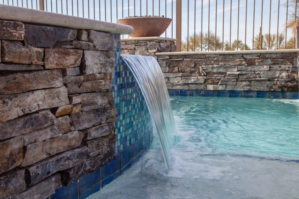 Example of a mountain style pool design in Phoenix