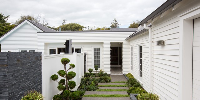 :: Mulgrew Home :: modern-entre