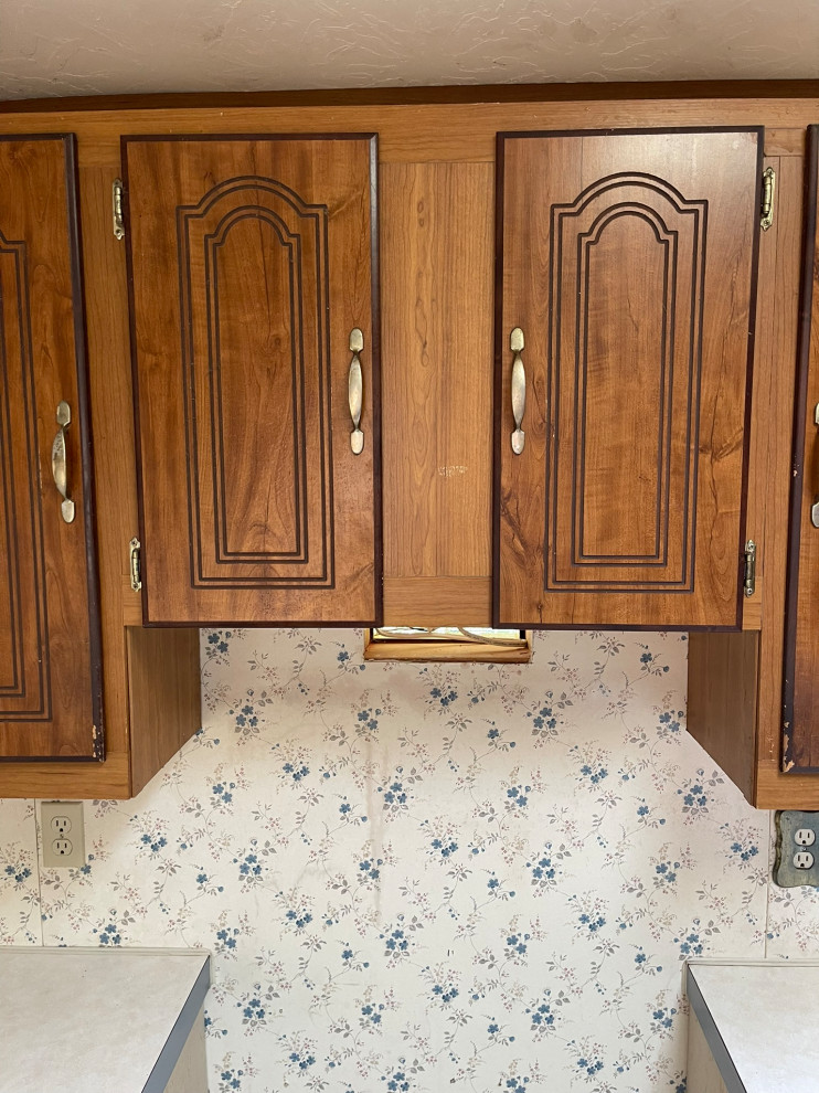 Manufactured Home Kitchen Cabinet Reface in Classic White