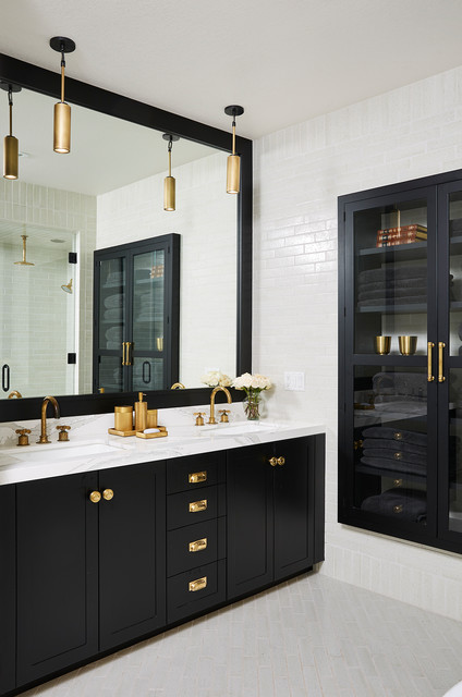 Schroeder MN Lake Home transitional-bathroom