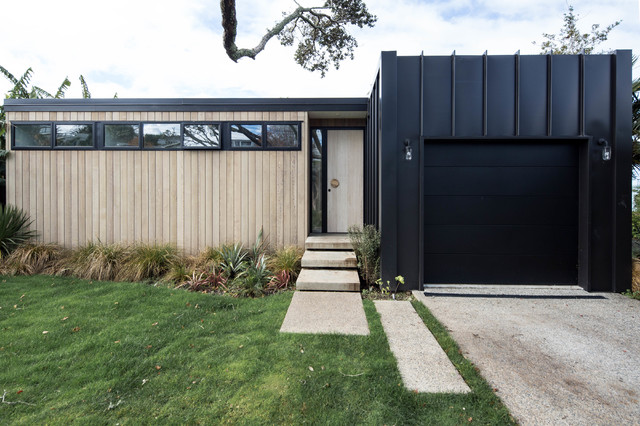 MODERN RENOVATION + ADDITION modern-haeuser
