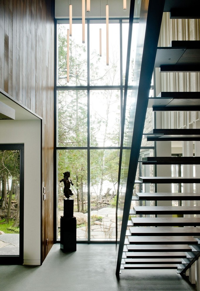 Стеклянные ограждения лестниц