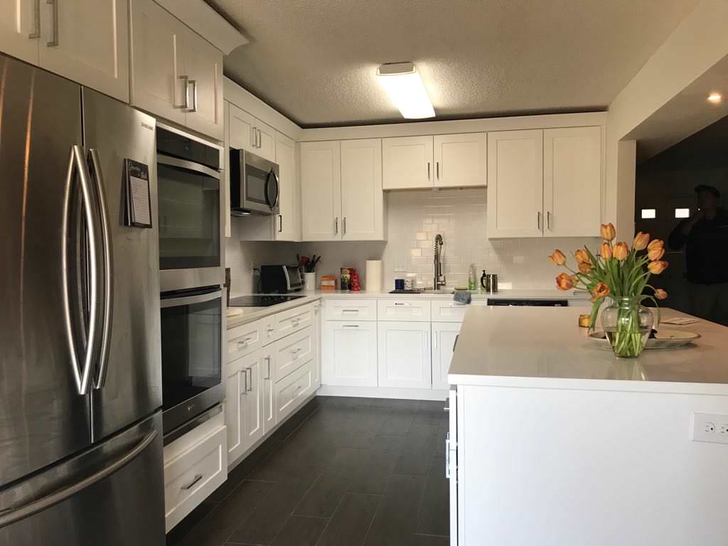 White Kitchen Small Budget