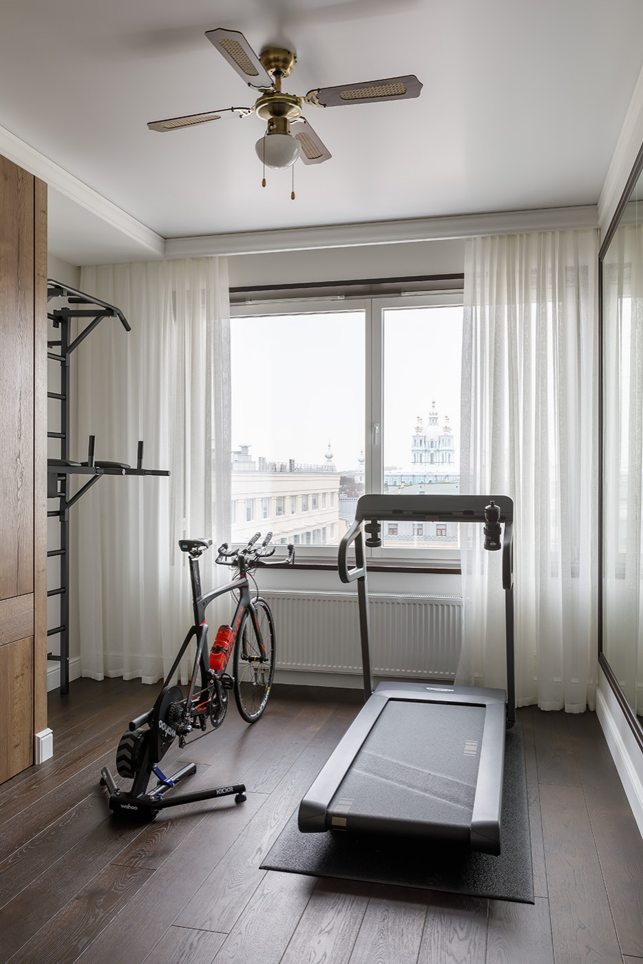 Реализованный проект квартиры 240м², ЖК Смольный проспект