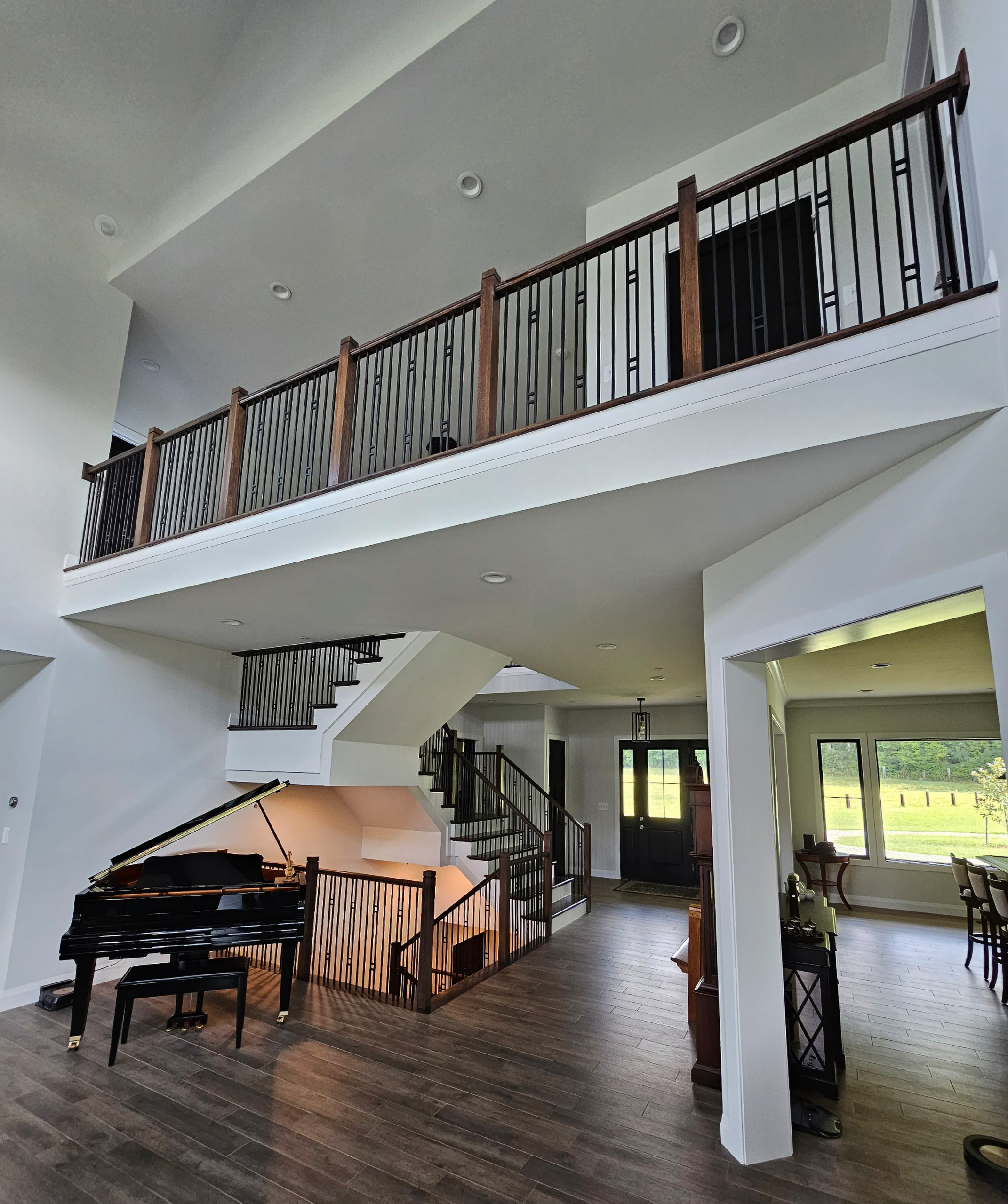 109_Impressive Floating Staircase in Countryside Retreat, Upper Marlboro, MD